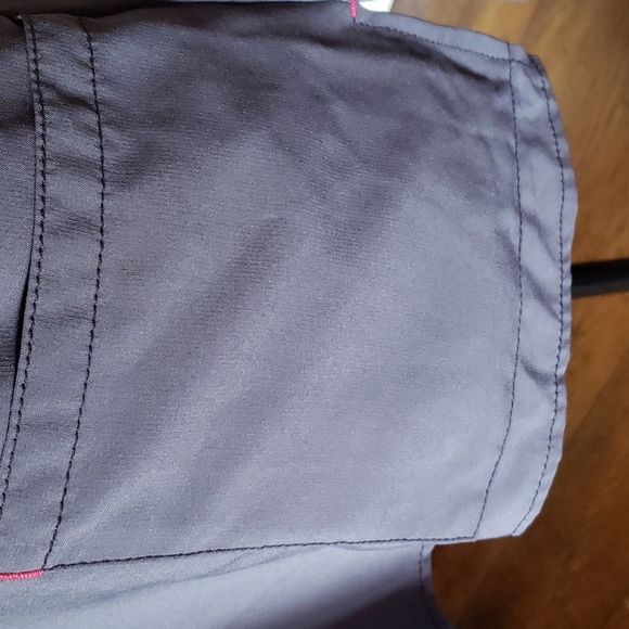 Women's uniform top - Picture 6 of 9